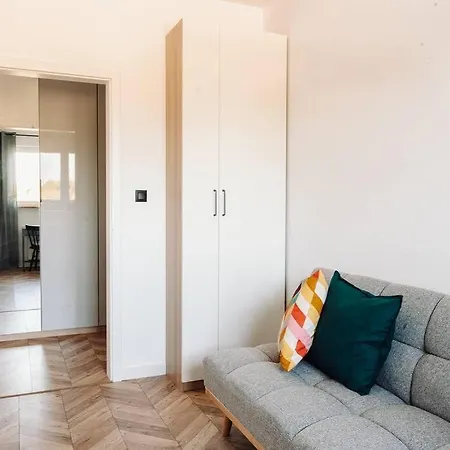 Apartmán New Comfy Place By The Old Town