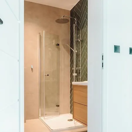 Apartmán New Comfy Place By The Old Town Katovice