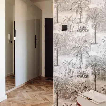 Apartmán New Comfy Place By The Old Town *