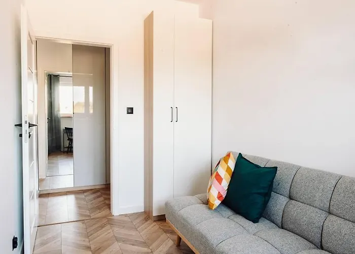 Apartment New Comfy Place By The Old Town