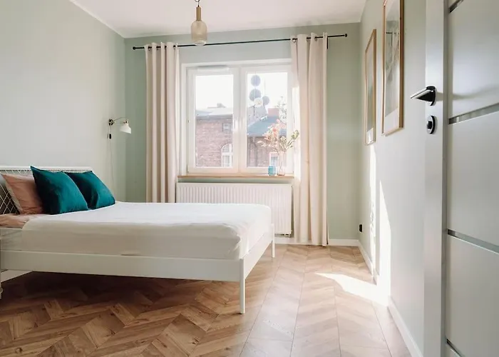 New Comfy Place By The Old Town Apartment Katowice