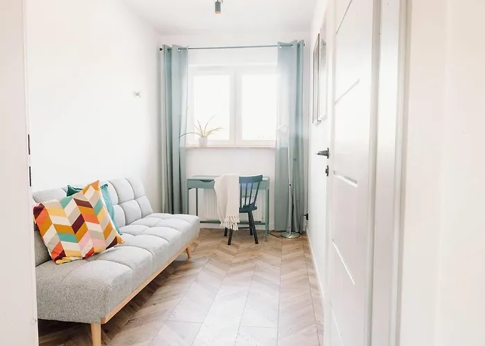 New Comfy Place By The Old Town