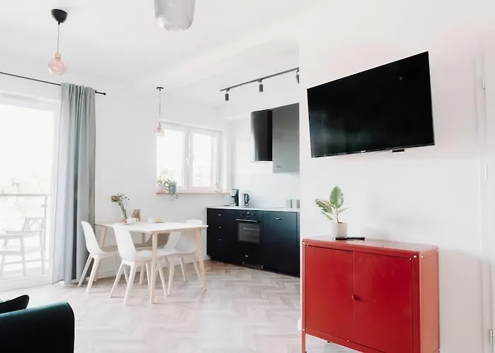 Апартаменты New Comfy Place By The Old Town