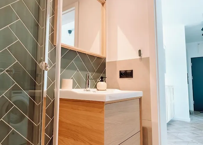 Апартаменты New Comfy Place By The Old Town